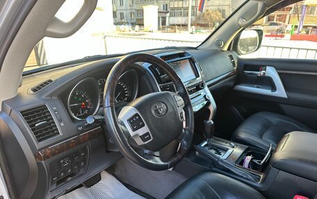 Toyota Land Cruiser 200, 2012 год, 4 457 000 рублей, 7 фотография