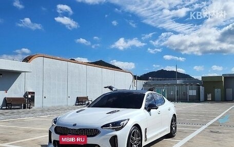 KIA Stinger I, 2021 год, 3 290 000 рублей, 3 фотография