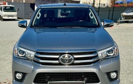 Toyota Hilux VIII, 2017 год, 3 250 000 рублей, 3 фотография