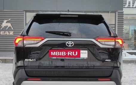 Toyota RAV4, 2020 год, 3 450 000 рублей, 21 фотография