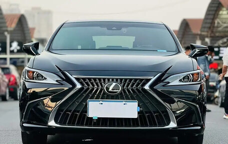 Lexus ES VII, 2021 год, 3 700 000 рублей, 5 фотография