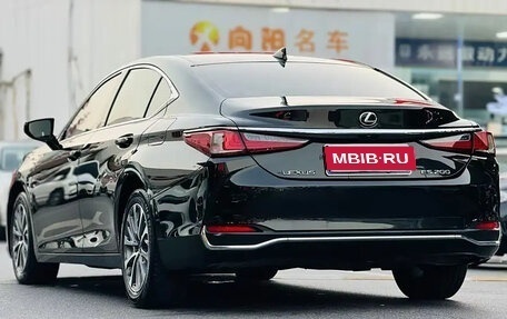 Lexus ES VII, 2021 год, 3 700 000 рублей, 4 фотография