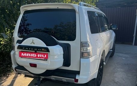 Mitsubishi Pajero IV, 2011 год, 2 150 000 рублей, 4 фотография