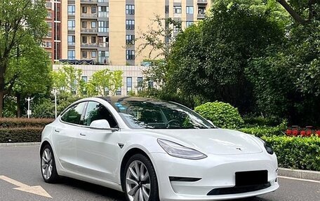 Tesla Model 3 I, 2020 год, 2 500 000 рублей, 3 фотография