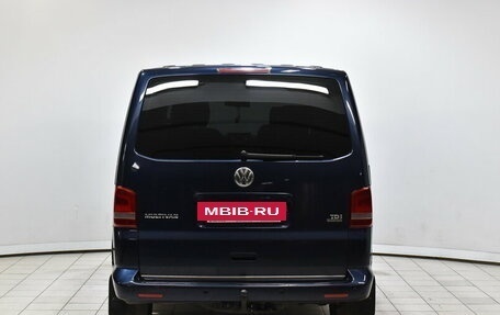 Volkswagen Multivan T5, 2010 год, 1 972 000 рублей, 4 фотография