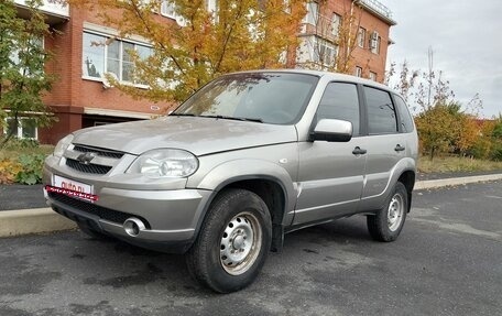 Chevrolet Niva I рестайлинг, 2012 год, 644 000 рублей, 8 фотография