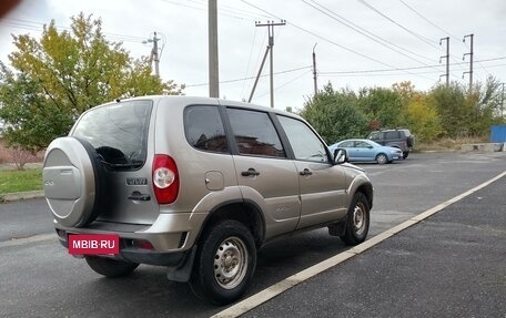 Chevrolet Niva I рестайлинг, 2012 год, 644 000 рублей, 10 фотография