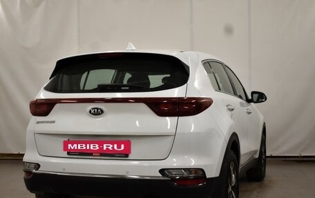 KIA Sportage IV рестайлинг, 2020 год, 2 570 000 рублей, 2 фотография