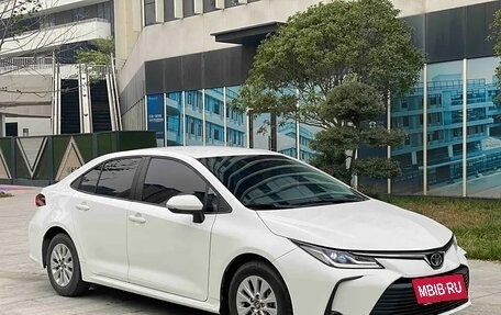 Toyota Corolla, 2022 год, 1 350 006 рублей, 3 фотография