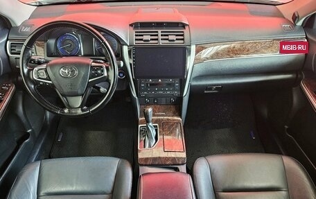 Toyota Camry, 2017 год, 2 185 000 рублей, 9 фотография