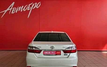 Toyota Camry, 2017 год, 2 185 000 рублей, 4 фотография