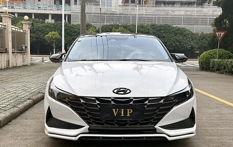 Hyundai Elantra, 2021 год, 1 375 000 рублей, 2 фотография