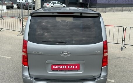 Hyundai Grand Starex Grand Starex I рестайлинг 2, 2011 год, 1 847 000 рублей, 22 фотография