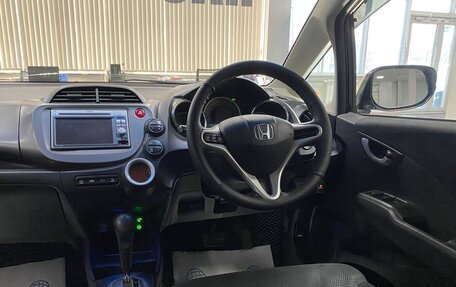 Honda Fit III, 2013 год, 895 000 рублей, 11 фотография