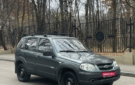 Chevrolet Niva I рестайлинг, 2011 год, 535 000 рублей, 1 фотография