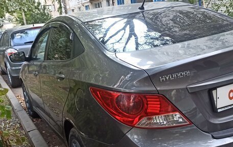 Hyundai Solaris II рестайлинг, 2011 год, 730 000 рублей, 7 фотография