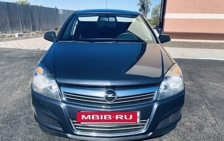 Opel Astra H, 2010 год, 615 000 рублей, 3 фотография