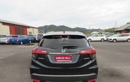 Honda Vezel, 2018 год, 1 350 006 рублей, 4 фотография