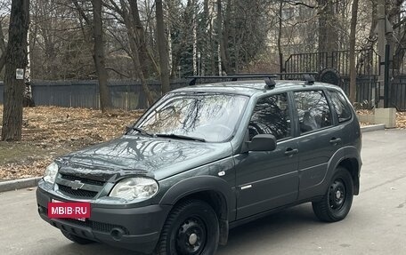 Chevrolet Niva I рестайлинг, 2011 год, 535 000 рублей, 4 фотография