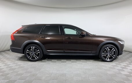 Volvo V90 Cross Country I рестайлинг, 2019 год, 4 180 000 рублей, 4 фотография