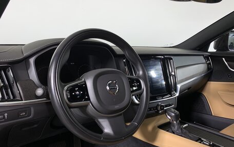 Volvo V90 Cross Country I рестайлинг, 2019 год, 4 180 000 рублей, 12 фотография