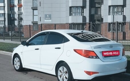 Hyundai Solaris II рестайлинг, 2016 год, 1 220 000 рублей, 2 фотография