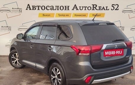 Mitsubishi Outlander III рестайлинг 3, 2016 год, 1 849 000 рублей, 4 фотография