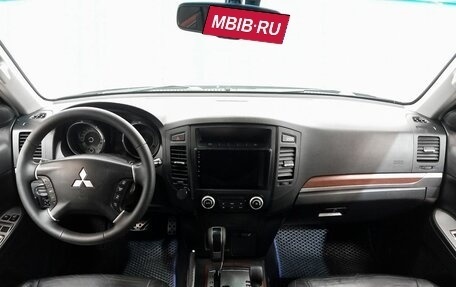 Mitsubishi Pajero IV, 2008 год, 1 915 000 рублей, 14 фотография