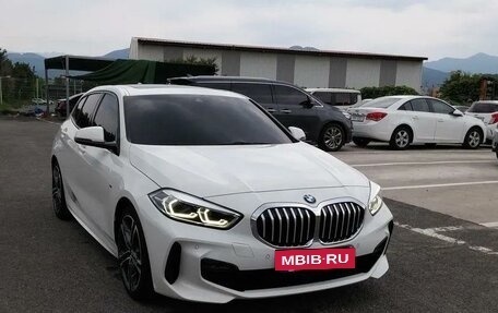 BMW 1 серия, 2021 год, 2 020 000 рублей, 2 фотография