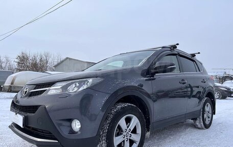 Toyota RAV4, 2015 год, 2 350 000 рублей, 1 фотография