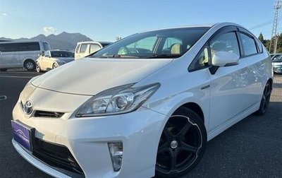 Toyota Prius, 2013 год, 569 916 рублей, 1 фотография