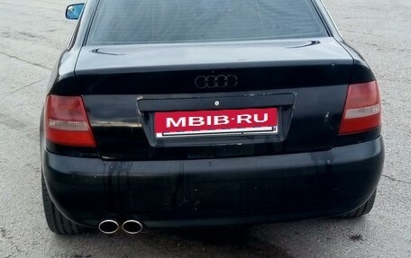 Audi A4, 1999 год, 295 000 рублей, 4 фотография