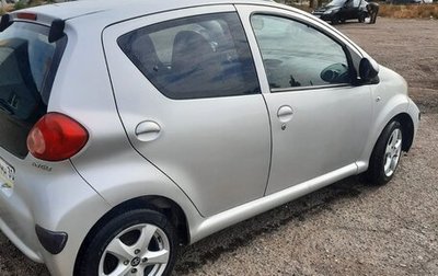 Toyota Aygo II, 2006 год, 550 000 рублей, 1 фотография