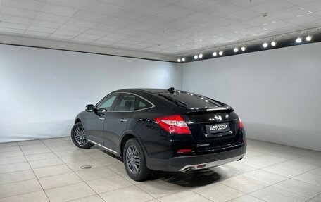 Honda Crosstour I рестайлинг, 2014 год, 2 219 000 рублей, 4 фотография