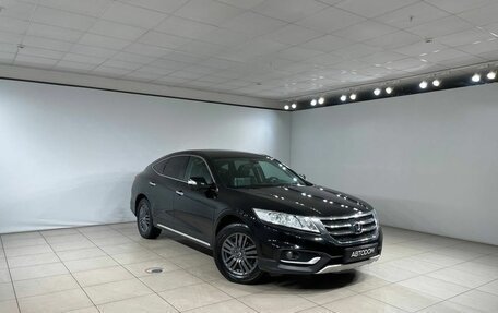 Honda Crosstour I рестайлинг, 2014 год, 2 219 000 рублей, 2 фотография