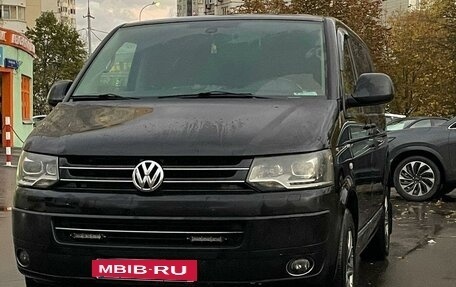 Volkswagen Multivan T5, 2011 год, 2 280 000 рублей, 3 фотография