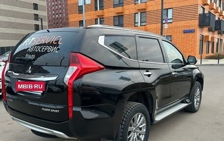 Mitsubishi Pajero Sport III рестайлинг, 2017 год, 2 900 000 рублей, 9 фотография