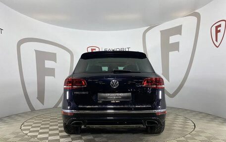 Volkswagen Touareg III, 2017 год, 3 695 000 рублей, 3 фотография