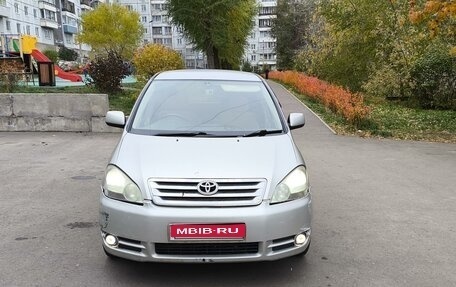 Toyota Ipsum II, 2001 год, 749 000 рублей, 1 фотография