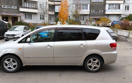 Toyota Ipsum II, 2001 год, 749 000 рублей, 7 фотография