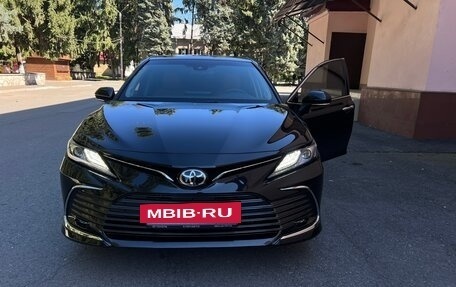 Toyota Camry, 2023 год, 3 950 000 рублей, 15 фотография