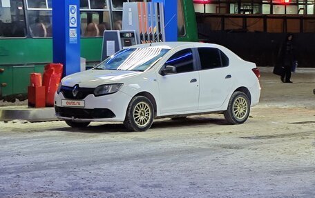 Renault Logan II, 2017 год, 340 000 рублей, 6 фотография