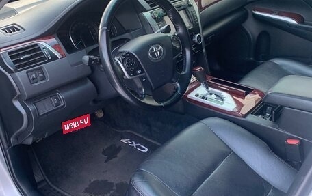 Toyota Camry, 2012 год, 1 730 000 рублей, 5 фотография