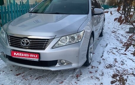 Toyota Camry, 2012 год, 1 730 000 рублей, 2 фотография