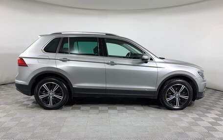 Volkswagen Tiguan II, 2017 год, 2 749 000 рублей, 4 фотография