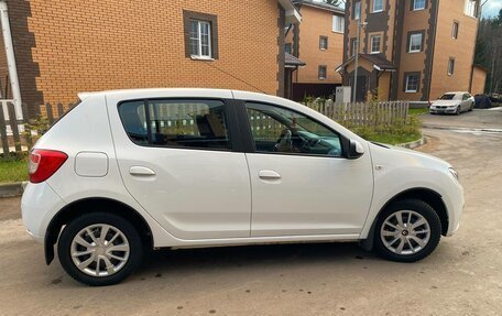 Renault Sandero II рестайлинг, 2018 год, 1 088 000 рублей, 7 фотография