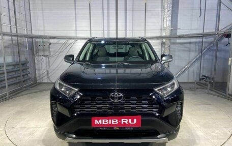 Toyota RAV4, 2019 год, 2 999 000 рублей, 2 фотография