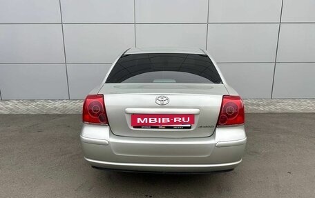 Toyota Avensis III рестайлинг, 2004 год, 719 000 рублей, 6 фотография