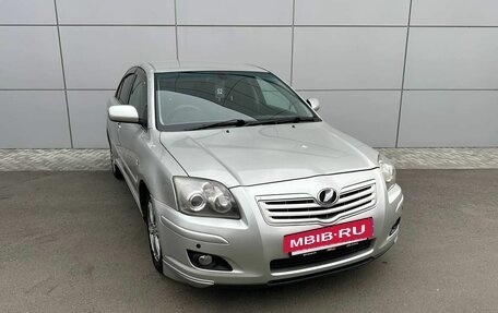 Toyota Avensis III рестайлинг, 2004 год, 719 000 рублей, 3 фотография