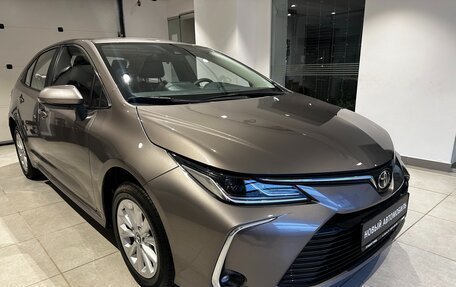 Toyota Corolla, 2022 год, 2 940 000 рублей, 3 фотография